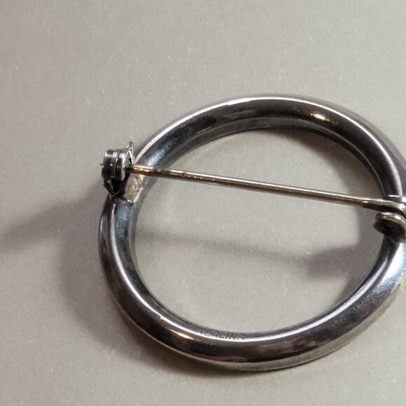 Circle of Life Brooch VINTAGE STERLING with Cubic Zirconias Around - Picture 4 of 7